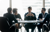 Ejecutivo tecnológico evolucionando de la experiencia técnica al liderazgo estratégico